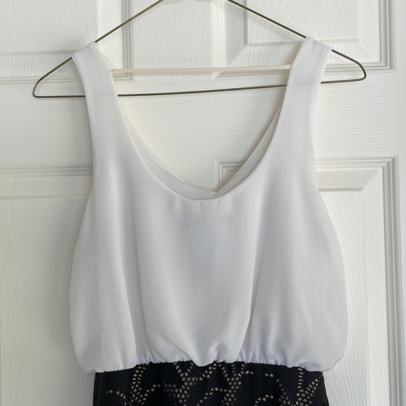 Suzy Shier Dress - Picture 4 of 6